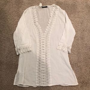 La Blanca Swimsuit coverup